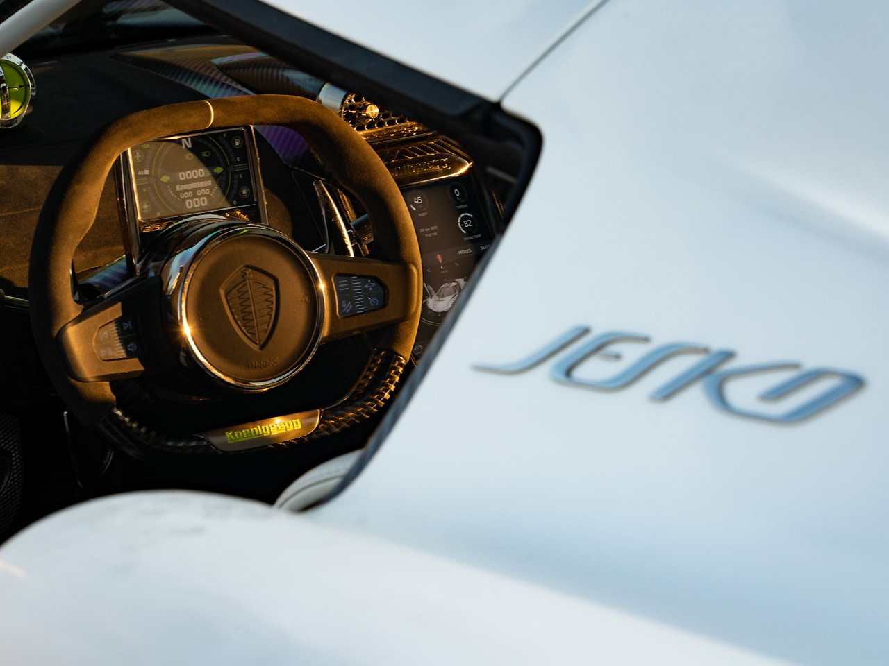 Esser-Automotive-Slide-Koenigsegg_17
