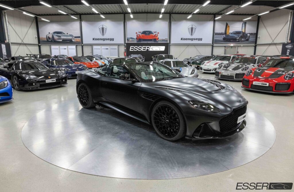 Aston Martin DBS 770 Ultimate Volante | 1/199 | 21"