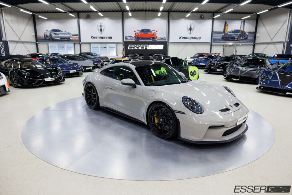 Porsche 992 GT3 Touring MR | PCCB | PDLS+ | Approved